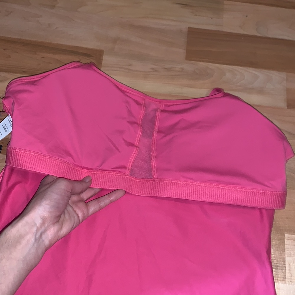Under Armour | Pink Cross back Tank Top Size Large - Picture 4 of 5